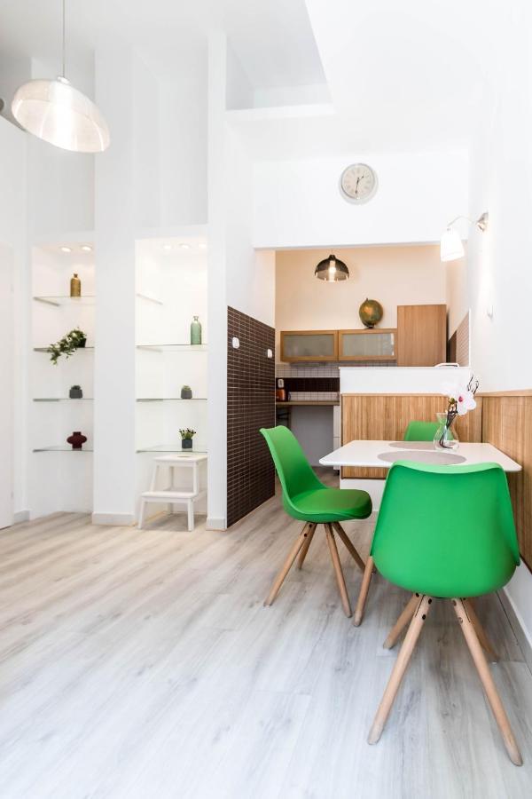 Leda'S Apartment Next To The Danube And Fashion Street 부다페스트 외부 사진